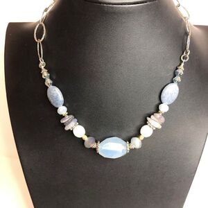 589 Artistic Works By Lu Artisan Handmade Blue agate silvertone necklace